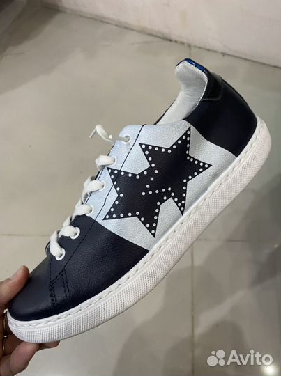 Кроссовки Кеды