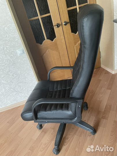 Офисный,комьютерный стул