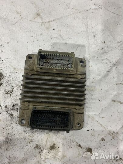 Блок управления двигателем Chevrolet Evanda