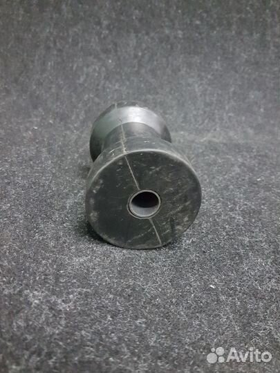 Подкильный ролик 115мм для лодочных прицепов