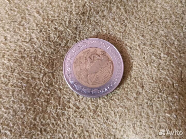 Продаю монету