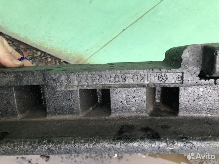 Volkswagen Golf 5 наполнитель переднего бампера