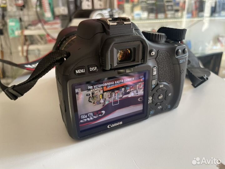 Зеркальный фотоаппарат canon 550d