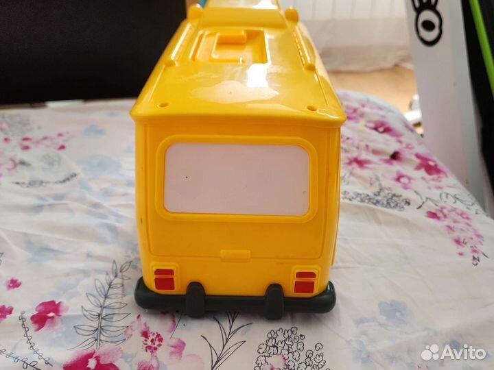 Автобус Робокар Поли