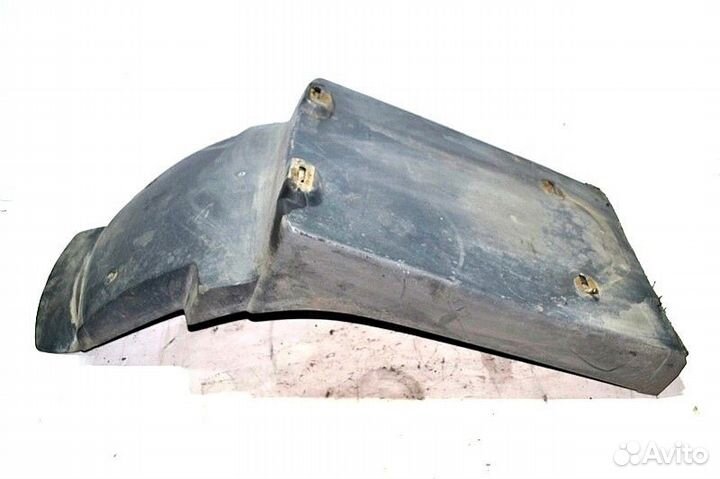 Крыло переднего моста, заднее правое volvo FH12 2