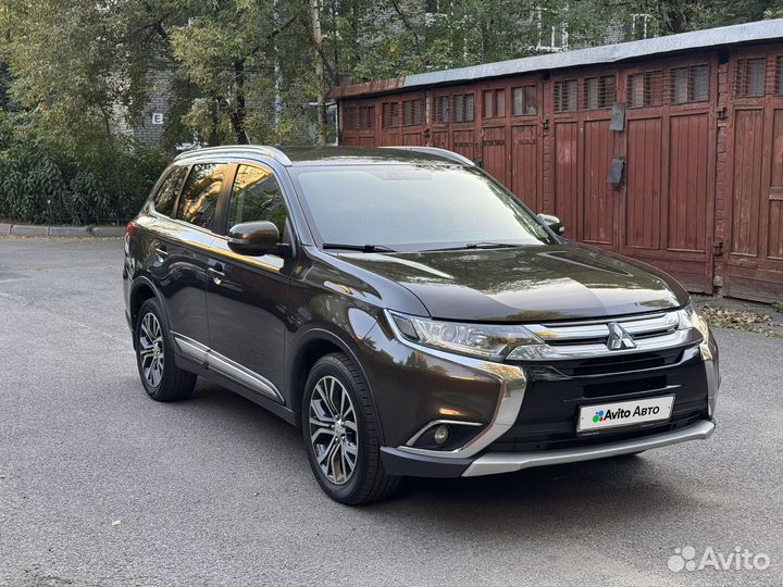 Mitsubishi Outlander 2.4 CVT, 2016, 186 200 км