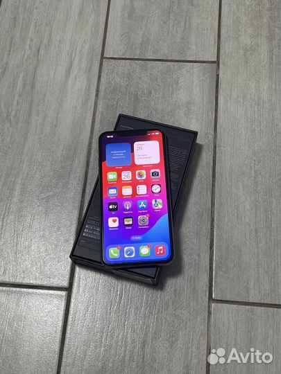 iPhone 11 Pro Max, 64 ГБ