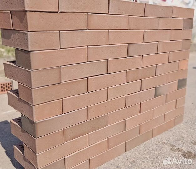 Лицевой керамический кирпич графит Вышний Волочек