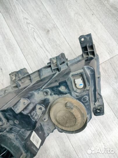 Фара правая Geely Emgrand EC7 2014