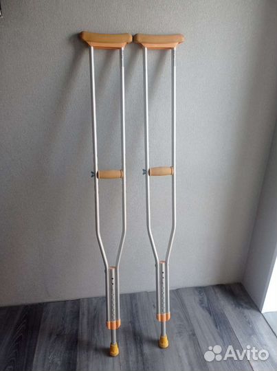 Костыли подмышечные