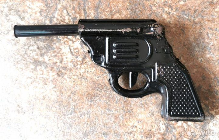 Игрушка СССР пистолет