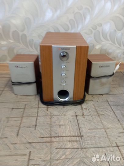 Сабвуфер и колонки