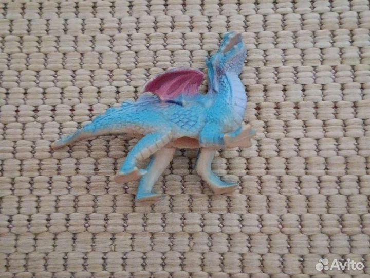 Игрушки динозавры