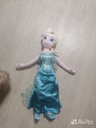 Мягкая кукла эльза