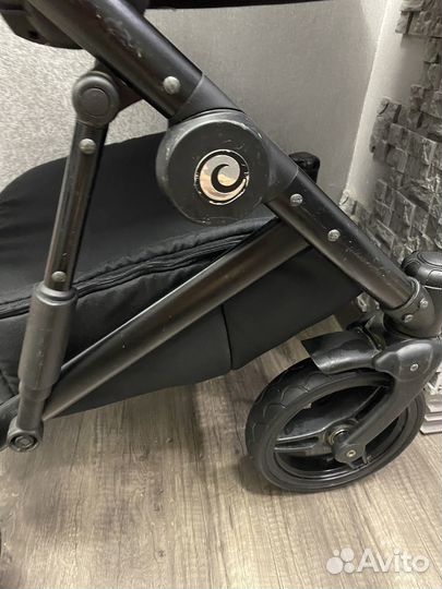 Коляска 2 в 1 tutis zille