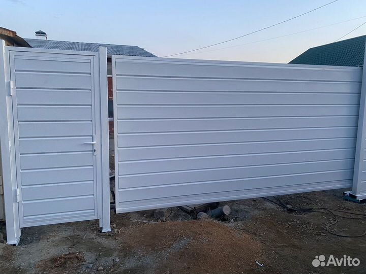 Автоматические ворота с калиткой под ключ