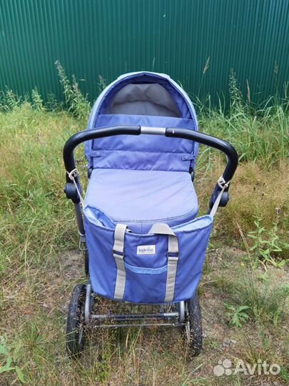 Коляска Inglesina Sofia (шасси Ergo Bike)