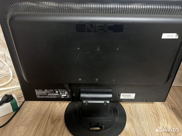 Монитор NEC