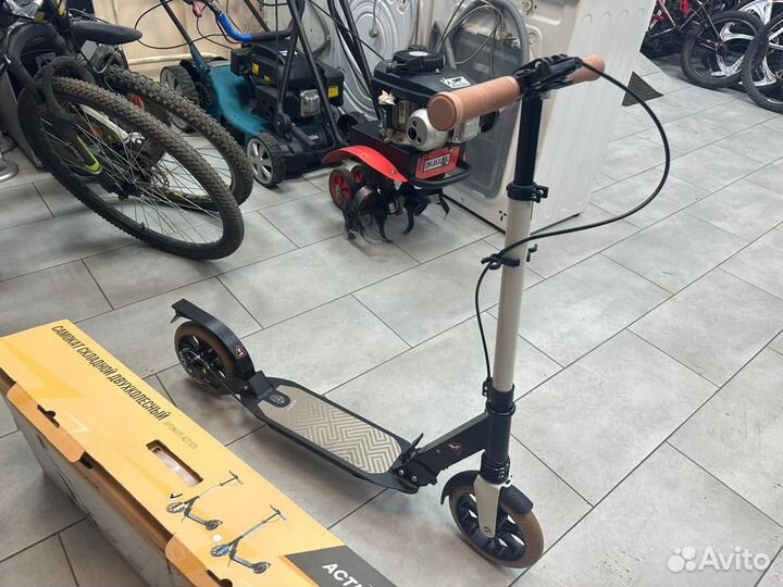 Самокат складной двухколесный