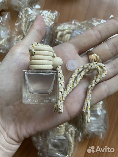 Флаконы под автомобильный парфюм