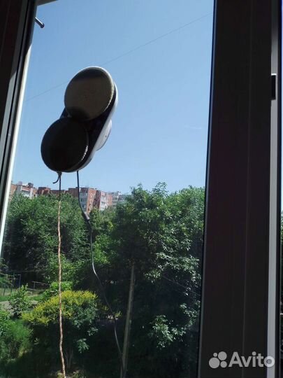 Аренда - робот мойщик окон