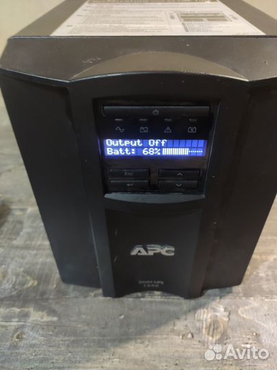 Ибп apc SMART ups 1000