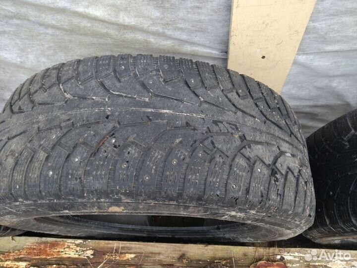 Резина 4 шины, цена за все, можно по 1 шт