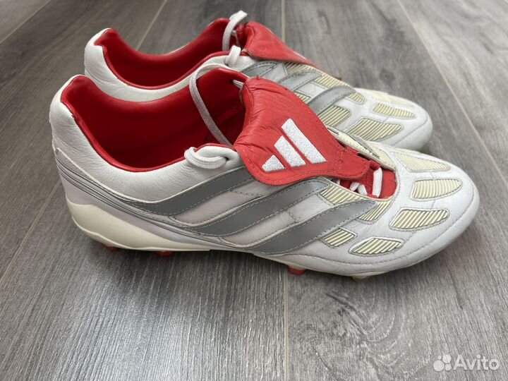 Футбольные бутсы