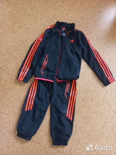 Спортивный костюм adidas оригинал для мальчика 128