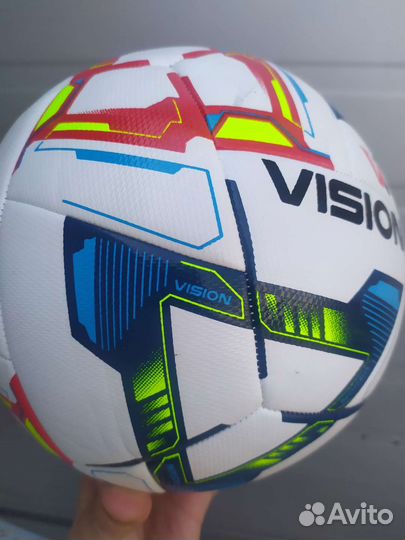 Мяч футбольный Torres Vision Spark новый