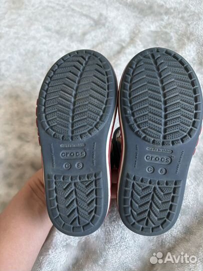 Сандалии Crocs C8