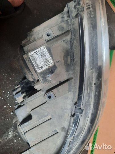 Фара передняя volkswagen t5gp,правая