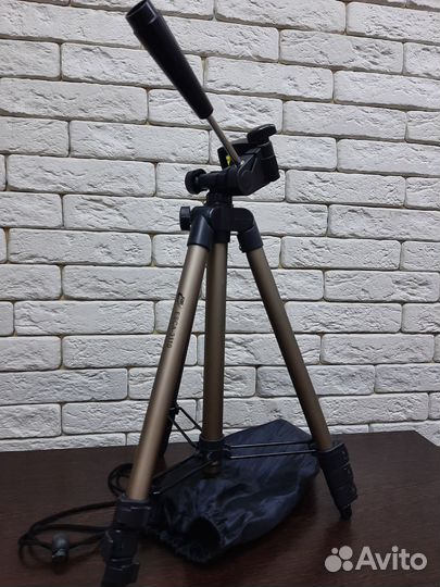 Штатив для фотоаппарата профессиональный