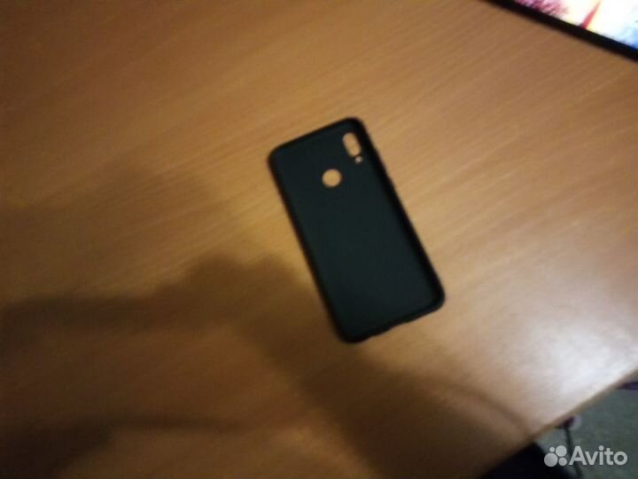 Продаю телефон