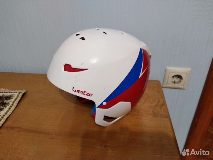 Комплект для горных лыж(ботинки,шлем)