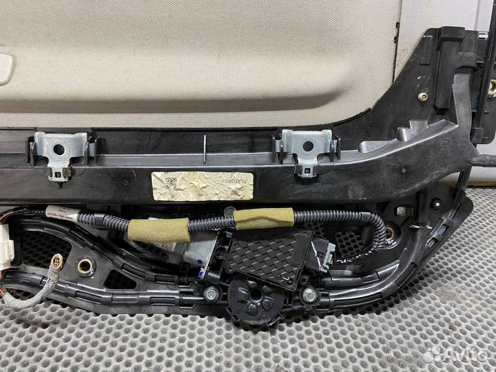 Люк Honda Civic 10 2017 70000tbaa010M1