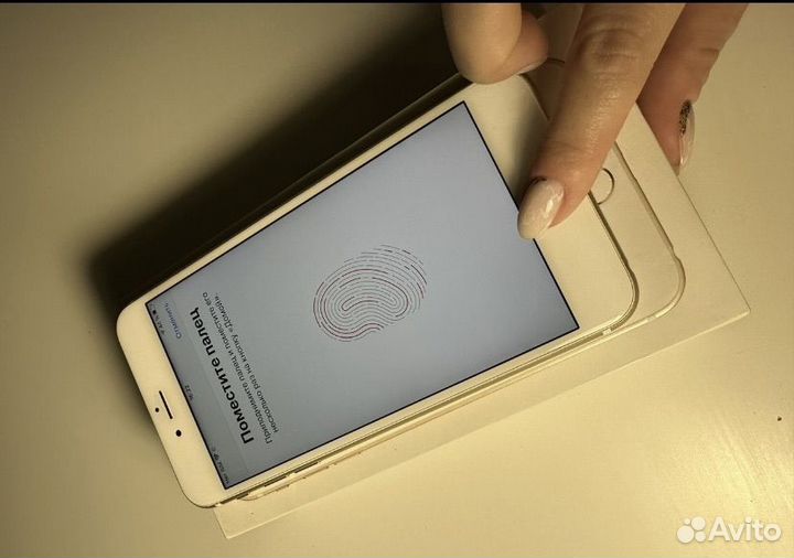 iPhone 6S Plus, 16 ГБ