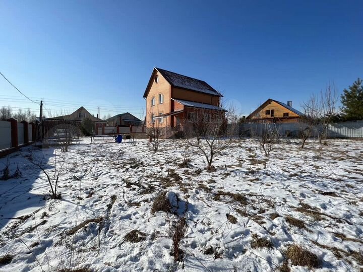 Дом 380 м² на участке 12,5 сот.