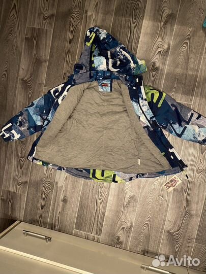 Куртка демисезонная для мальчика 140