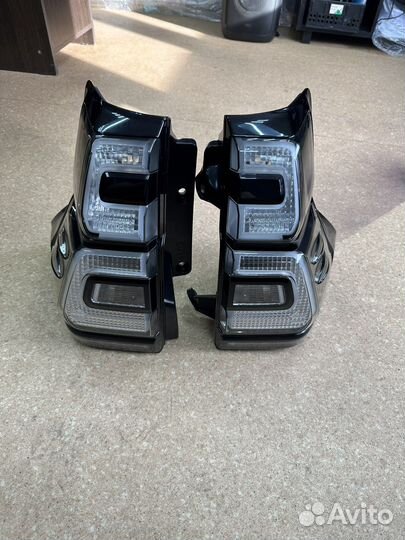 Задний фонарь Land Cruiser prado 150 правый левый