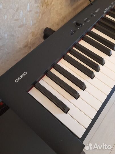Электронное пианино casio