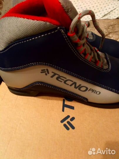 Лыжные ботинки,новые 40размер