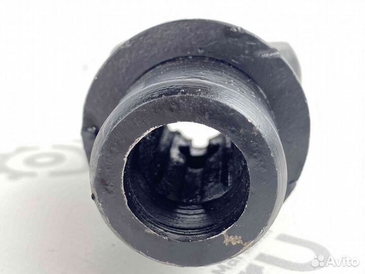 Вилка шлицевая хвостовика Урал (с отверстиями под