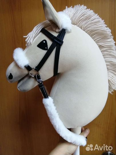 Хоббихорс. Фьерд. Лошадь на палке