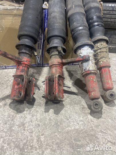 Пневмоподвеска стойки