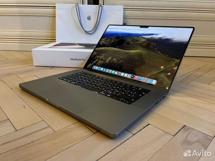 MacBook Pro 16 M1 Max 32Gb 1Tb Ростест