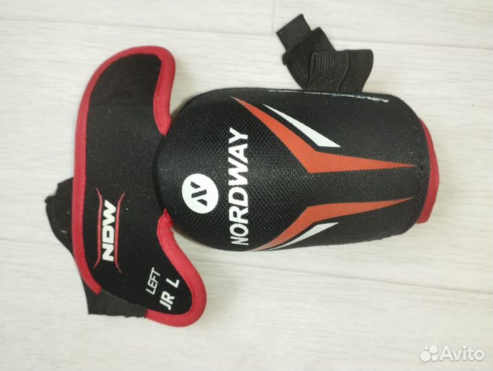 Налокотники хоккейные детские