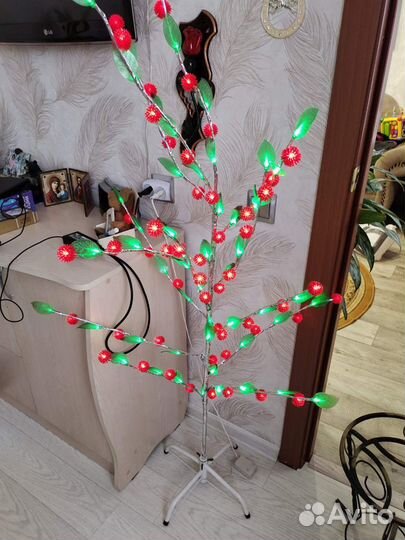 Светящееся дерево