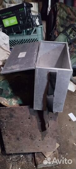 Ящик рыболовный