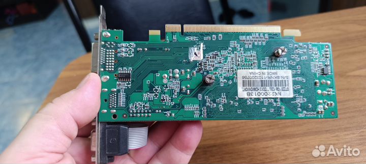 Продам видеокарту GT 220 1 gb